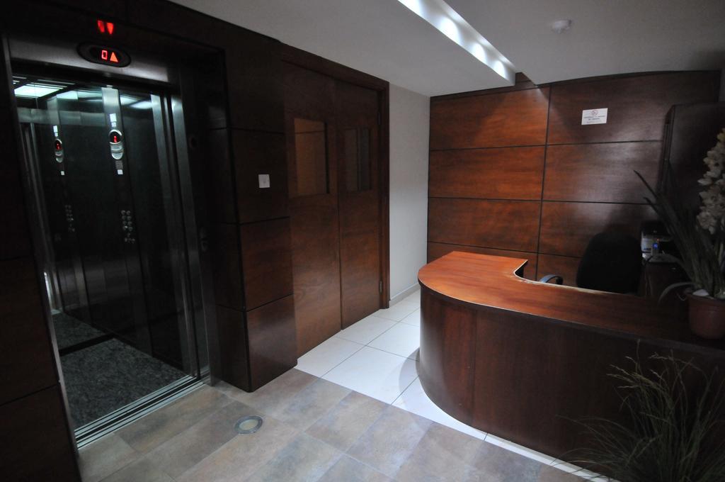 Ithaki Phinikoudes Apartment No. 204 Larnaca Quarto foto